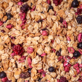 Berry Berry Disco Granola - mit Beerenmix & Dinkelpops - HEYHO Classic Glas